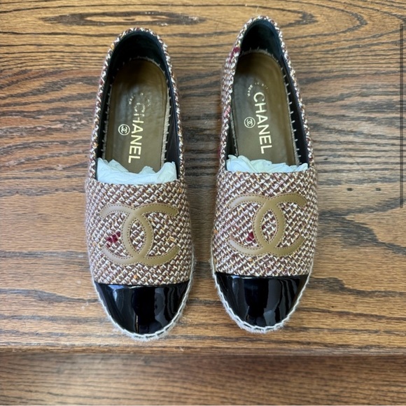 Chanel Tweed Espadrilles - Picture 1 of 10